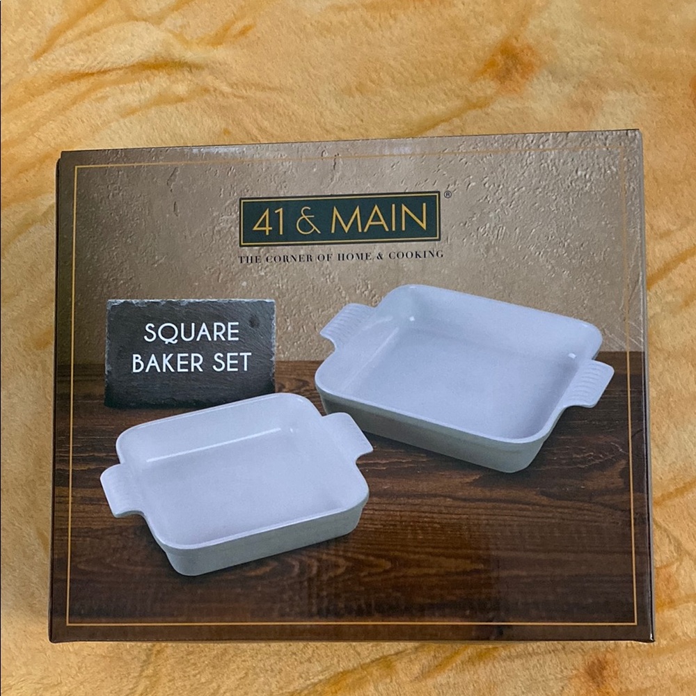 41 & Main White Square Baker Set